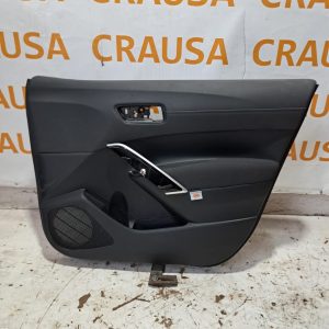 Tapizado puerta delantera derecha TOYOTA Corolla Cross 2024 (31039)